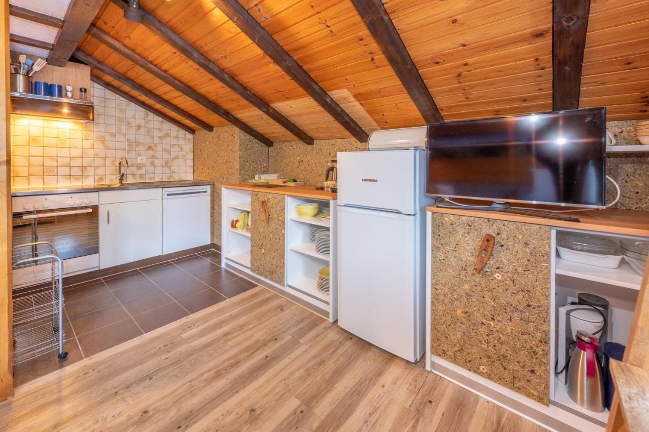 Apartment Efeu "Mit Stil & Tradition" グレヘン エクステリア 写真
